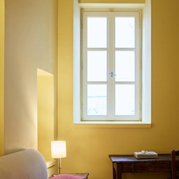 Lila Guesthouse Quadruple Yellow 5